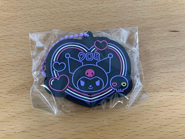 ガチャガチャ サンリオキャラクターズ ビビットネオンラバーキーチェーン クロミ