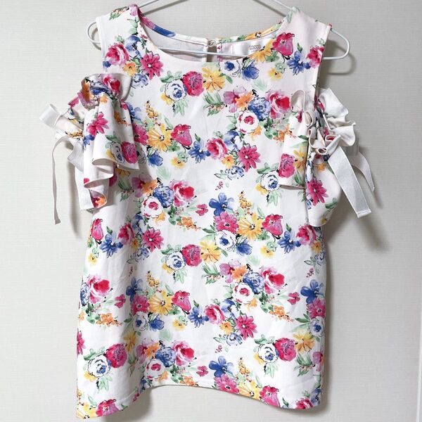 tocco closet 花柄 ショルダーカット トップス