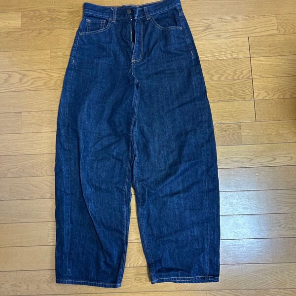 GU コクーンシルエットデニム