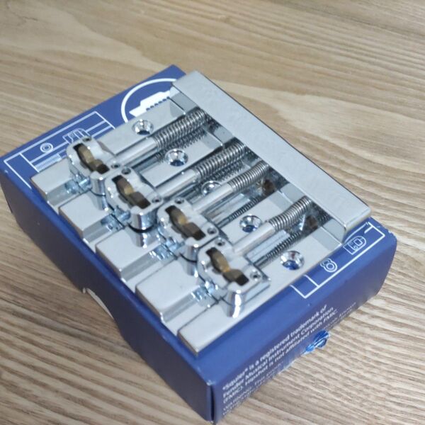 HIPSHOT KickAss Bass Bridge Chrome ベース ブリッジ