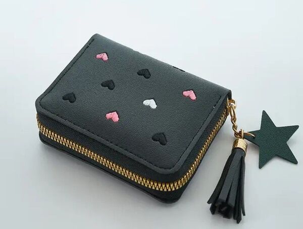 24時までの限定価格!チャームも可愛い♪ハート刺繍 ミニ財布 ☆グレー