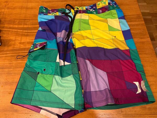 Hurley ハーレー 30サイズ ボードショーツ 水着 メンズ サーフパンツ