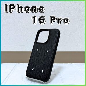 【iPhone16-pro】スマホケースブラック 黒 レザー刺繍 韓国 シンプル iPhone ブラック Pro カバー