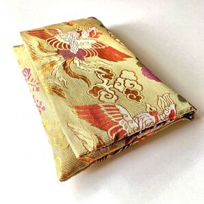 『煌翔(こうしょう)』 金襴織物御朱印帳袋 B6サイズ 鳳凰 紗綾形 御朱印帳袋 御朱印帳ポーチ 御朱印帳ケース 数寄屋袋 桐生織