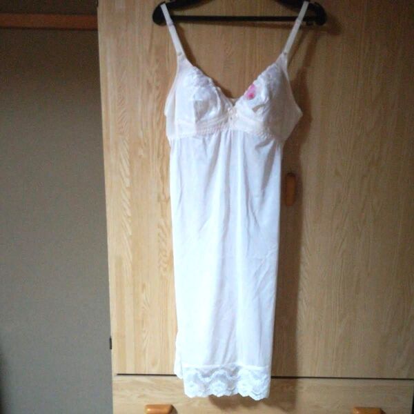 新品 桜色のブラスリップ