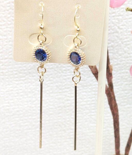 早い者勝ち 1点のみ ハンドメイドピアス ハンドメイドイヤリング シンプル 大人綺麗 スティック キラキラ