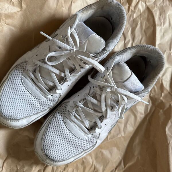 最終タイムセール!これ以上の値下げなし!送料かかります!NIKE ナイキ エアマックスCD5432-114 26.5cm