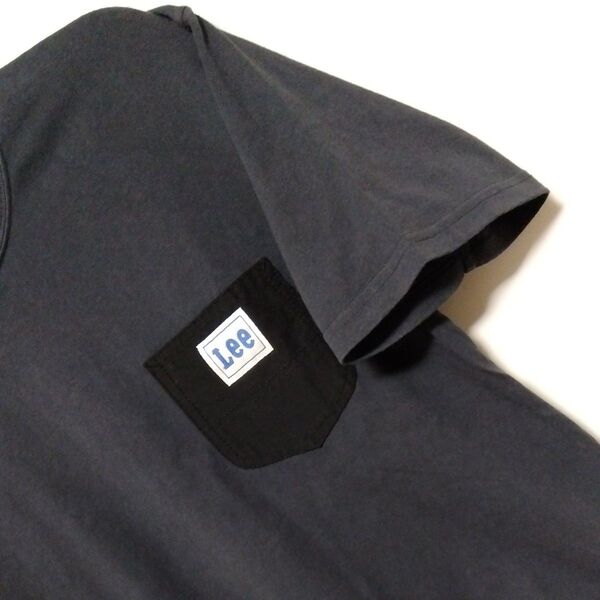 Lee Tシャツ ワンポイントロゴ ポケット付き