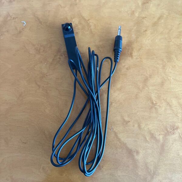 E148000 AWM STYLE 1571 28AWG VW-1ケーブル