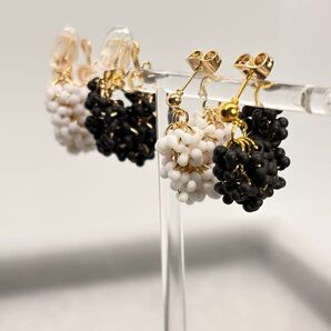 マットカラーのチェコビーズアクセサリー
