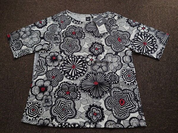 新品タグ付き ユニクロ×マリメッコ コラボTシャツ Sサイズ Marimekko ①