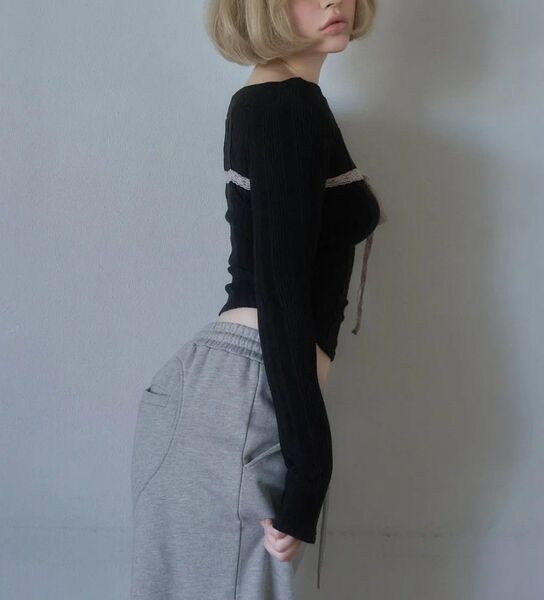 ANDMARY Della ribbon tops black ブラック