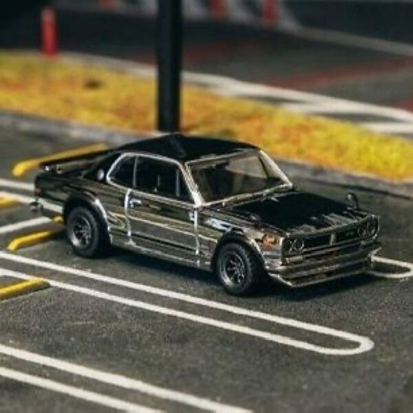 1/64 ハコスカ銀 ターマック スカイラインHT 2000GT-R