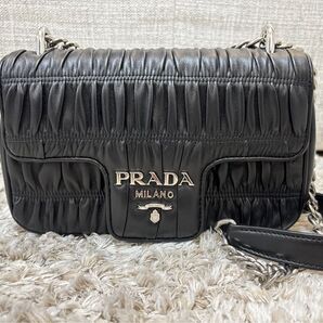 PRADA プラダ ショルダーバッグ