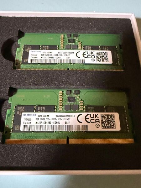 SAMSUNG DDR5 16GB メモリ