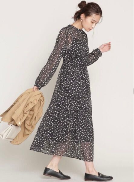 ナノユニバース 花柄シフォンワンピース