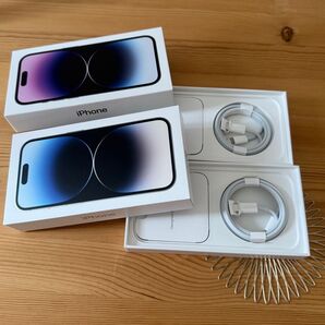 美品 iPhone14pro 箱 ライトニングケーブル等付属品 2セット