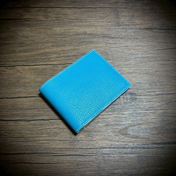 ゴートレザー 折財布 札入れ カード入れ 薄型 コンパクト メンズ財布 GOAT ハンドメイド 総手縫い ブルー 経年変化