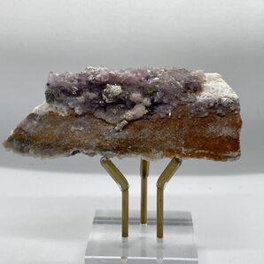 335# 90g 花咲いた丸でケーキのようなクリーダイト(クリード石)【貴州省】レアカラー!!天然石 鉱物標本 ※燐光します!