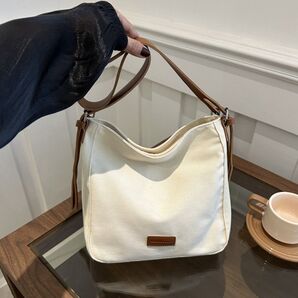 キャンバス ショルダーバッグ 通勤や通学に