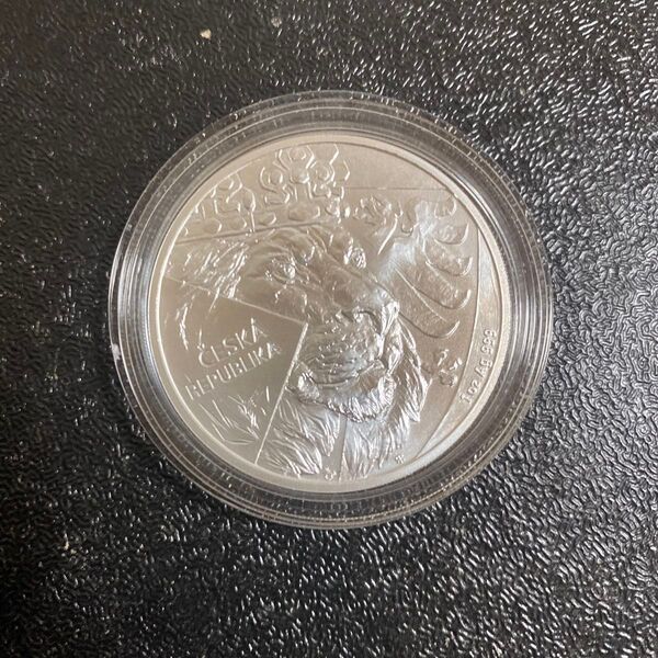 銀貨 99.9% 純銀 シルバー ライオン 銀貨 獅子 チェコ共和国 silver ニウエ国 英国連合チャールズ国王 ブリタニア