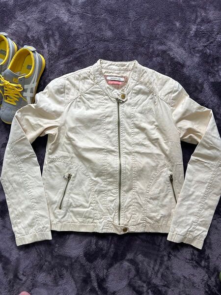☆美品☆ZARAベージュライダースジャケット
