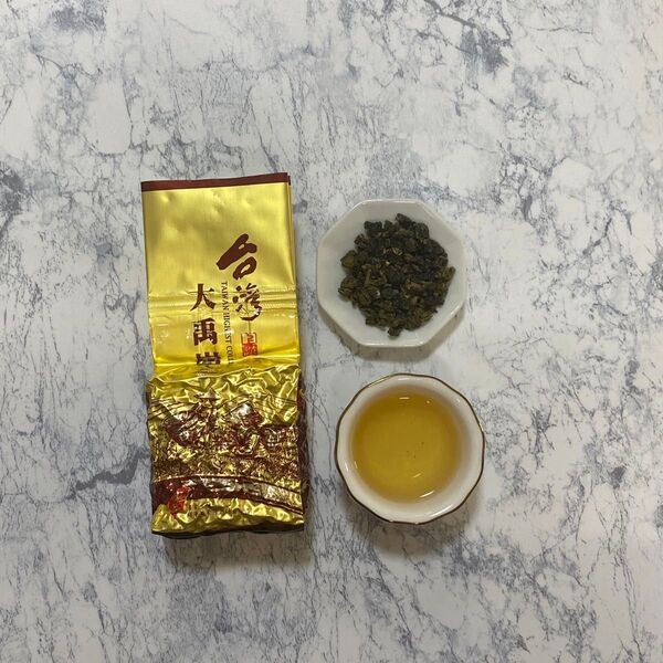 新品未開封 台湾産 大禹嶺 高級 高山茶 茶葉 二両 (75g)