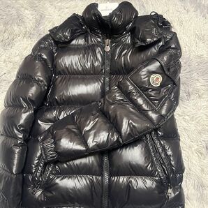最終値下げ。 モンクレール マヤ MONCLER Maya