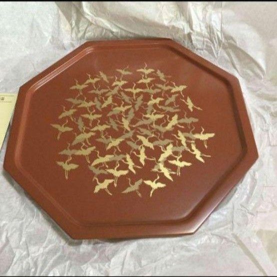 【京都象彦 】八角形 菓子盆 26cm 朱漆 ・金彩・ 鶴