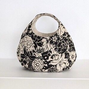 北欧調 ボタニカルモノトーン 丸底 ころりんバック ハンドメイド