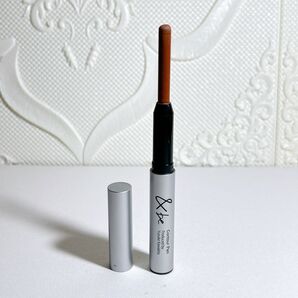 &be アンドビー コントゥアペン フェースカラー