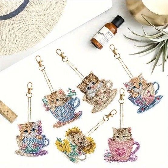 ダイアモンドアート キット キーホルダー ティーカップ 猫 6個セット 手作り 可愛い ハンドメイド 5D 初心者