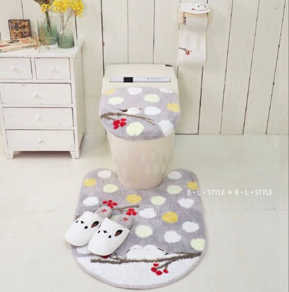 グレー色 シマエナガ トイレマットセット 新品 人気