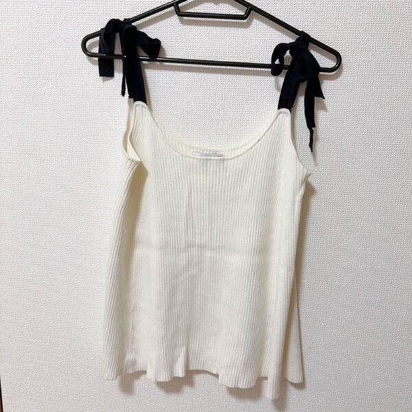 ZARA ニットキャミソール
