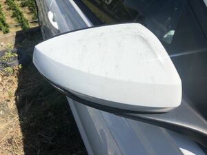  Volkswagen Polo door mirror right side other parts is 