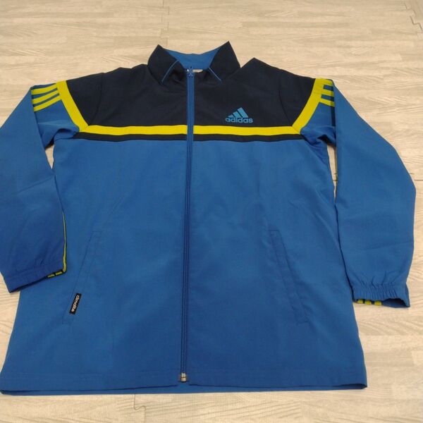 美品 160cm adidas シャカシャカ 上着