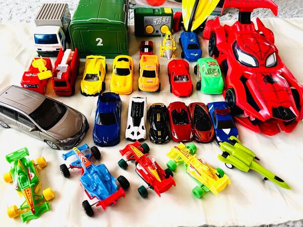 トミカ 男の子 おもちゃ まとめ売り 大量セット 車 ヘリコプター バイキンマン トーマス