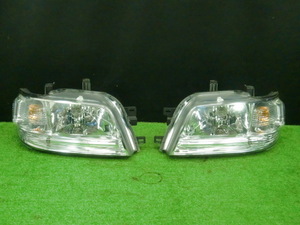 * Nissan / Cube / AZ10*ANZ10 / left right head light SET / 26010-2U725 / 26060-2U725 / 100-63613 Koito / halogen [564032]BB