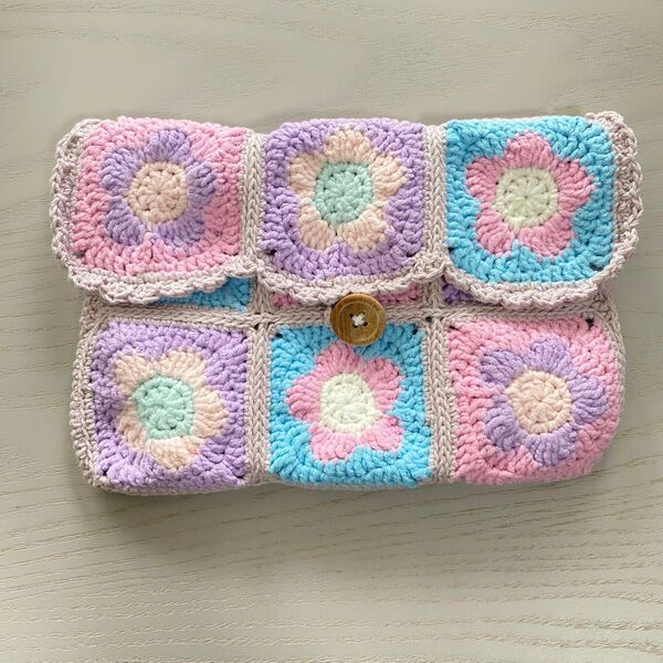 おはなのマルチポーチ ブックカバー ブックケース 編み物 ハンドメイド