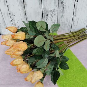 (再入荷)リアル高級薔薇黄色系20本