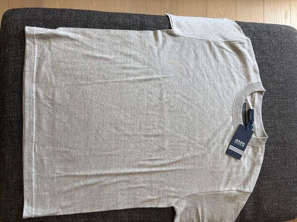 ムータ アカンサス Tシャツ 新品・未使用