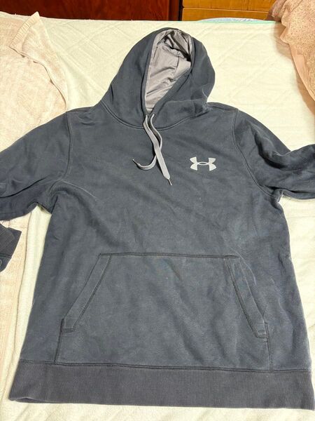 Under Armour グレー XL パーカー スウェット プルオーバー パーカー NIKE スウェット パーカー