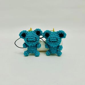 新色! ハンドメイド かえるキーホルダー かえるストラップ あみぐるみ