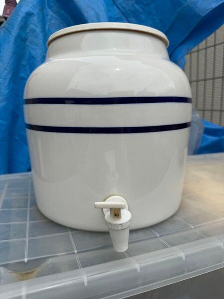 陶器製水サーバー ウォーターサーバー 常温 ウォータージャグ
