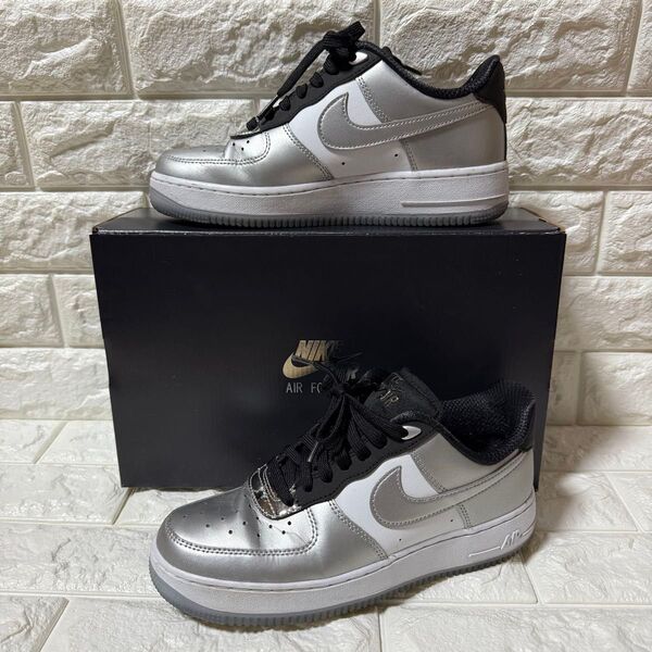 Nike Air Force 1 '07 SE AF1 エアフォースワン 24.5cm DX6764 001 LOW スニーカー