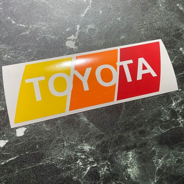 3色TOYOTAカッティングステッカー イエロー オレンジ 赤タイプ 豊田 トヨタ ピンクタイプ ブルータイプ オールドタイプ