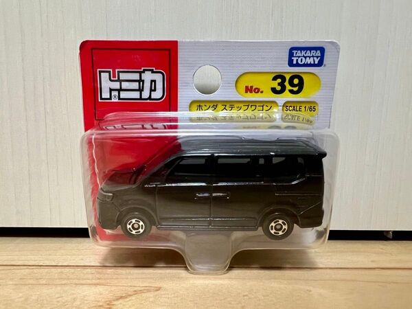 トミカ No.39 ホンダ ステップワゴン(ブリスターパッケージ)1個
