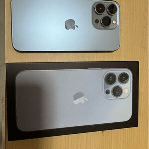 美品 iPhone13Pro 256GB シルバー SIMフリー バッテリー76% 24時間以内発送 傷なし