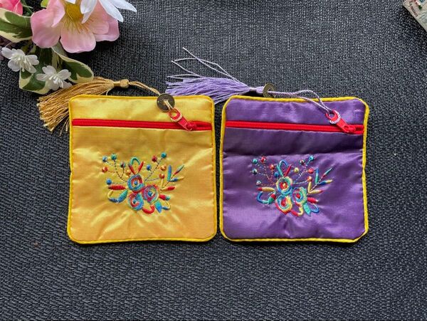 ブレスレット入れ刺繍袋♪紫黄20%OFF!