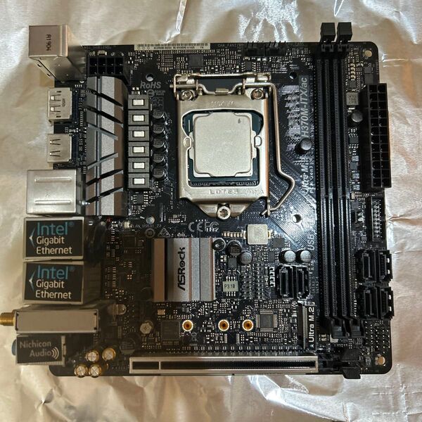 Core i7 8700 + H370m ITX 動作確認済み